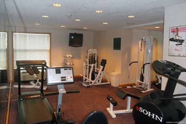 Lees Inn And Suites Evansville